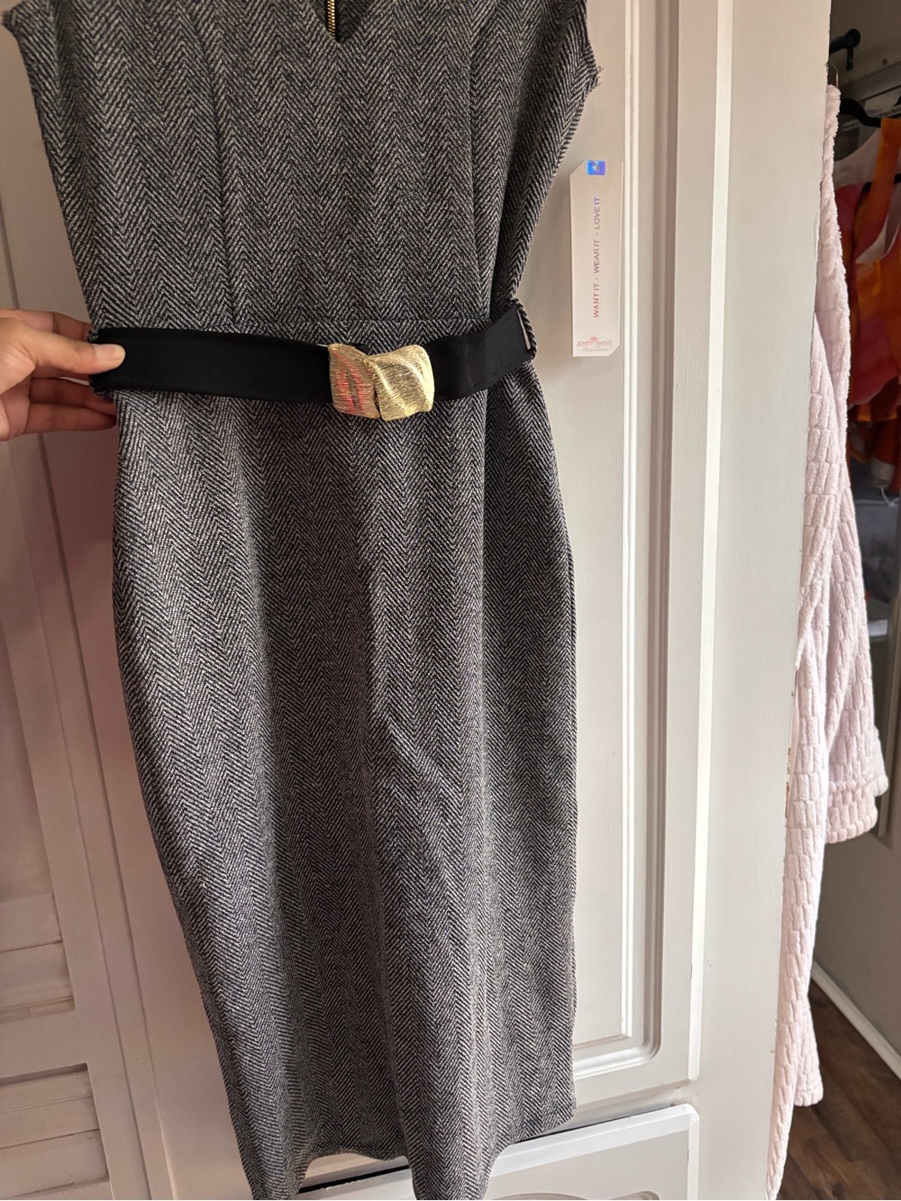 Almost Famous Gray Herringbone Midi Sheath Dress with Black Belt - Picture 2 of 10